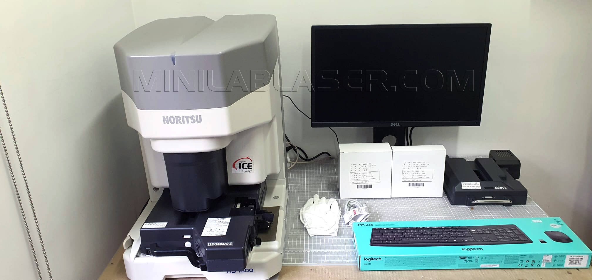 Noritsu HS1800 Film scanner