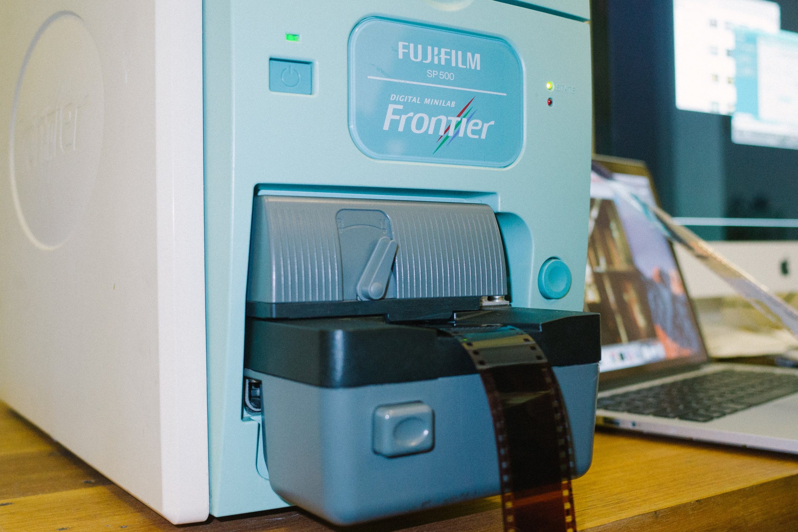 Fujifilm SP500 film scanner E