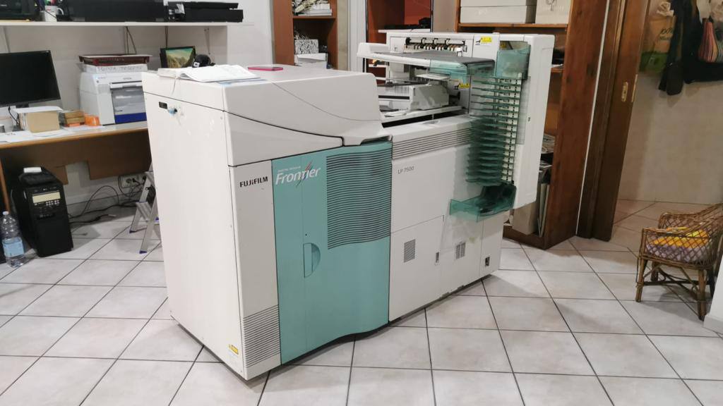 FUJIFILM FRONTIER LP7500 DE